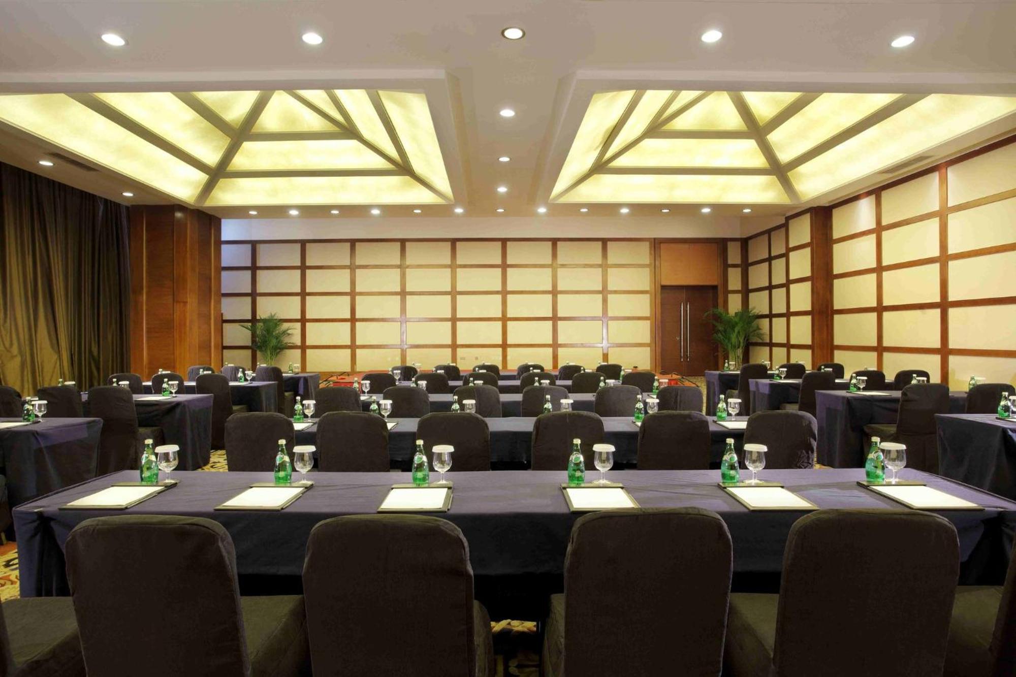 Holiday Inn Chengdu Century City-Easttower Extérieur photo