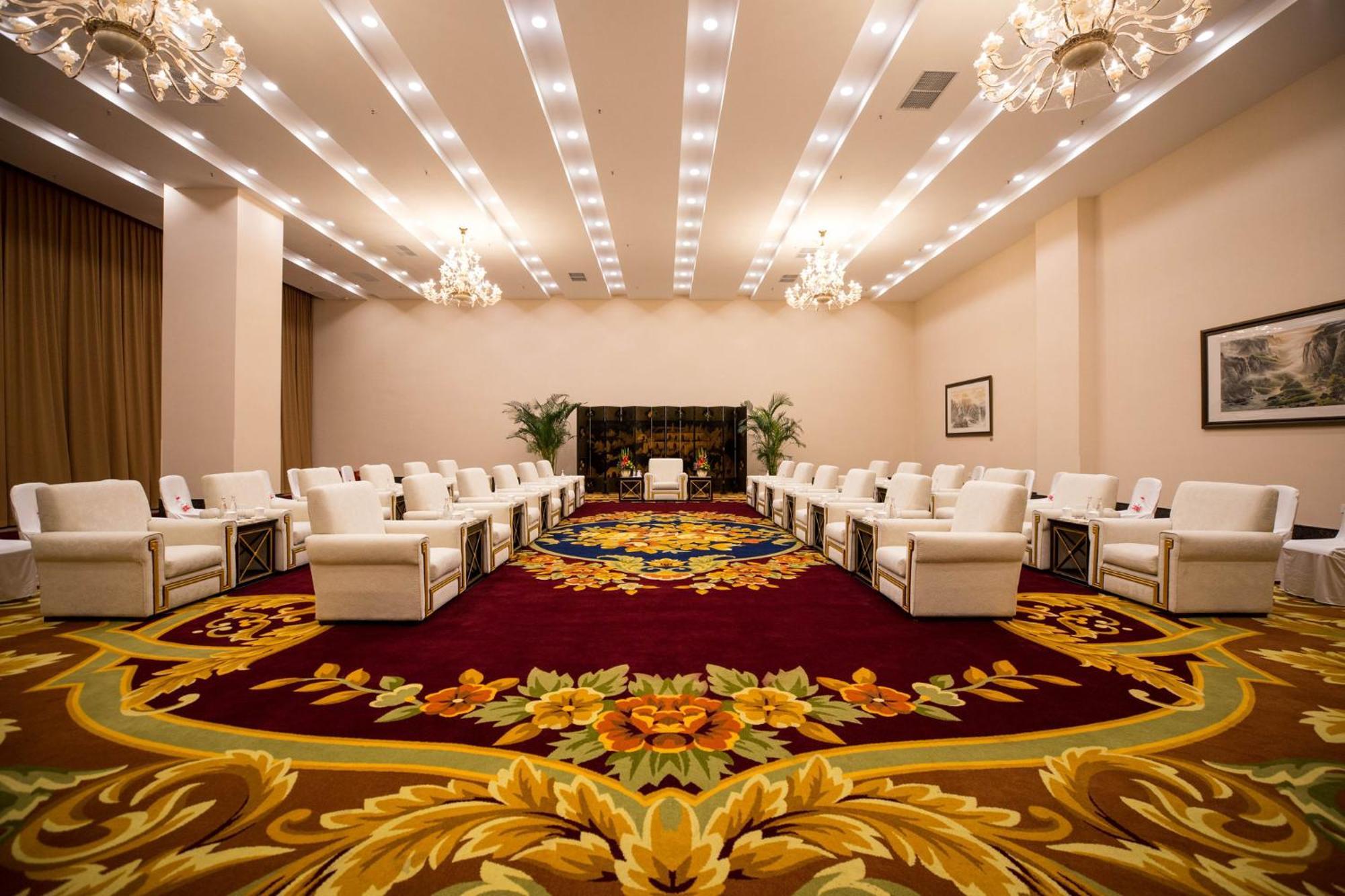 Holiday Inn Chengdu Century City-Easttower Extérieur photo