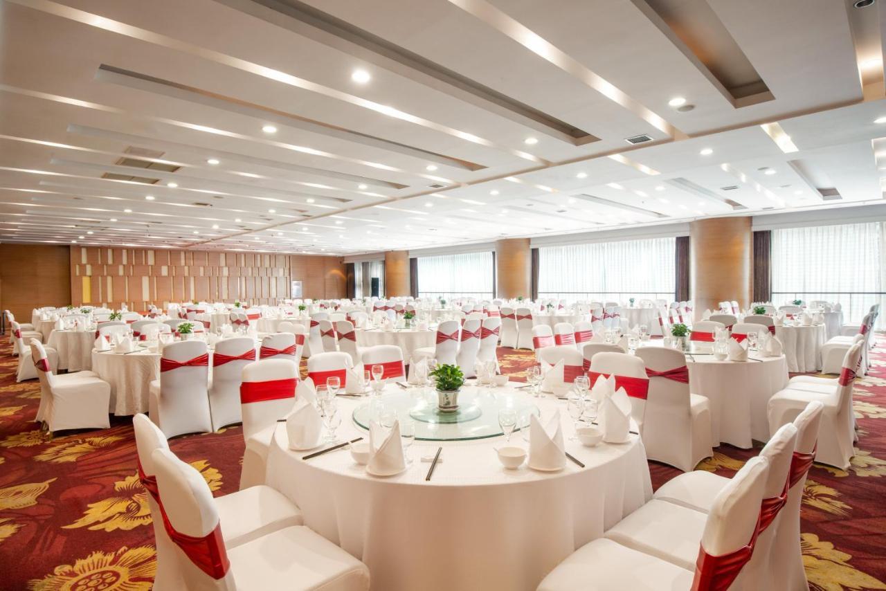 Holiday Inn Chengdu Century City-Easttower Extérieur photo